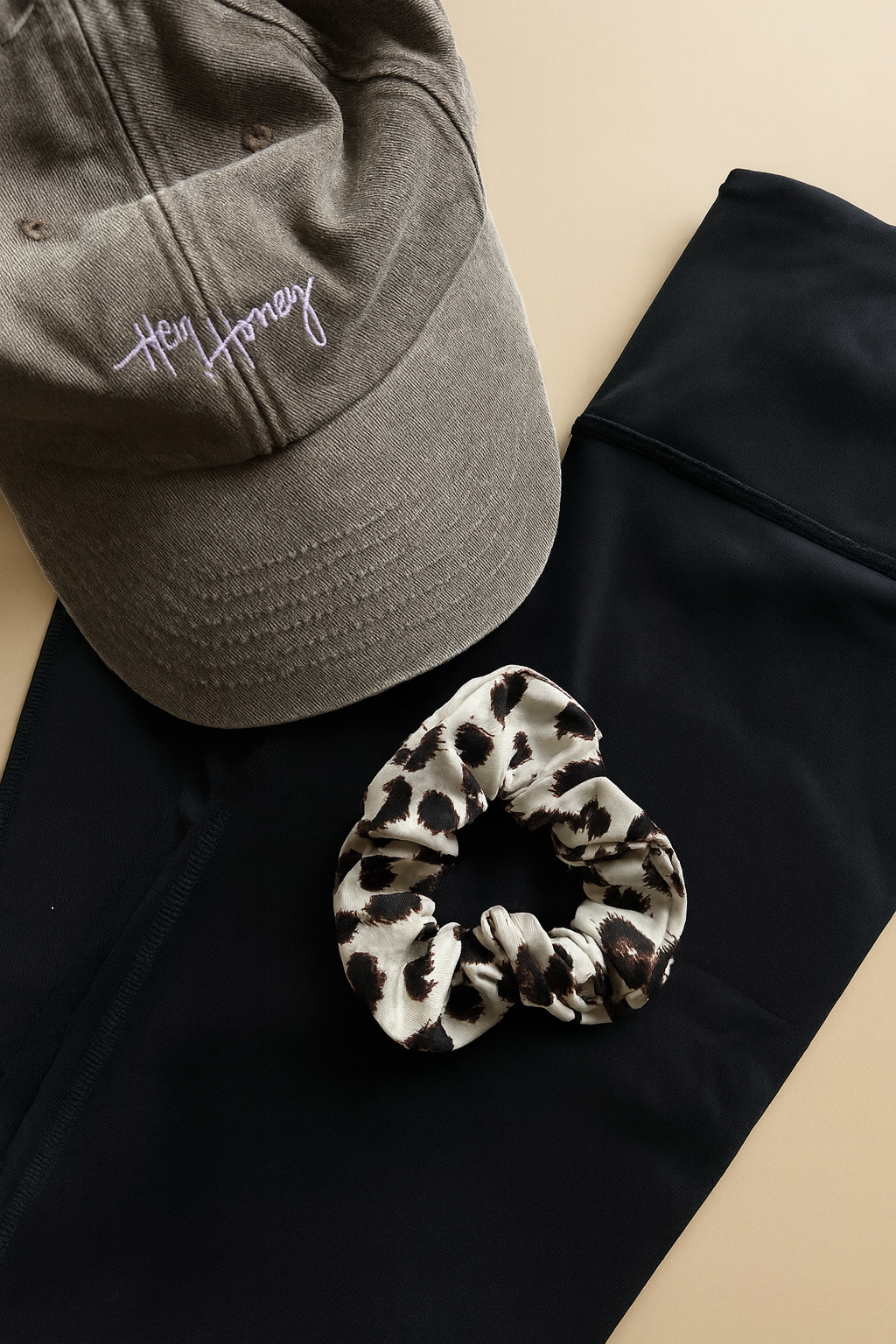 Scrunchie Leo Clay | Hey Honey & Active Wear